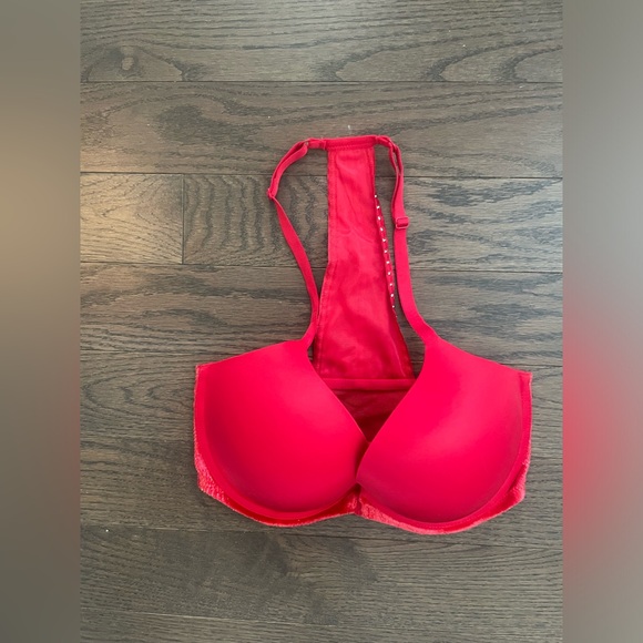 NWOT Red Victoria’s Secret Push Up Bra 32DDD - Picture 1 of 5